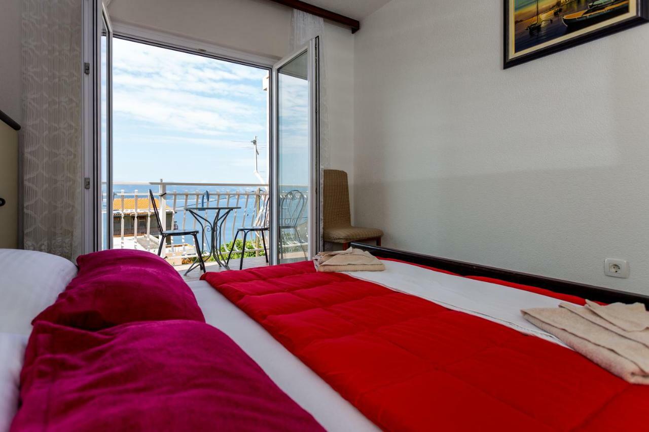 Apartments Iva Brstilo Омиш Экстерьер фото