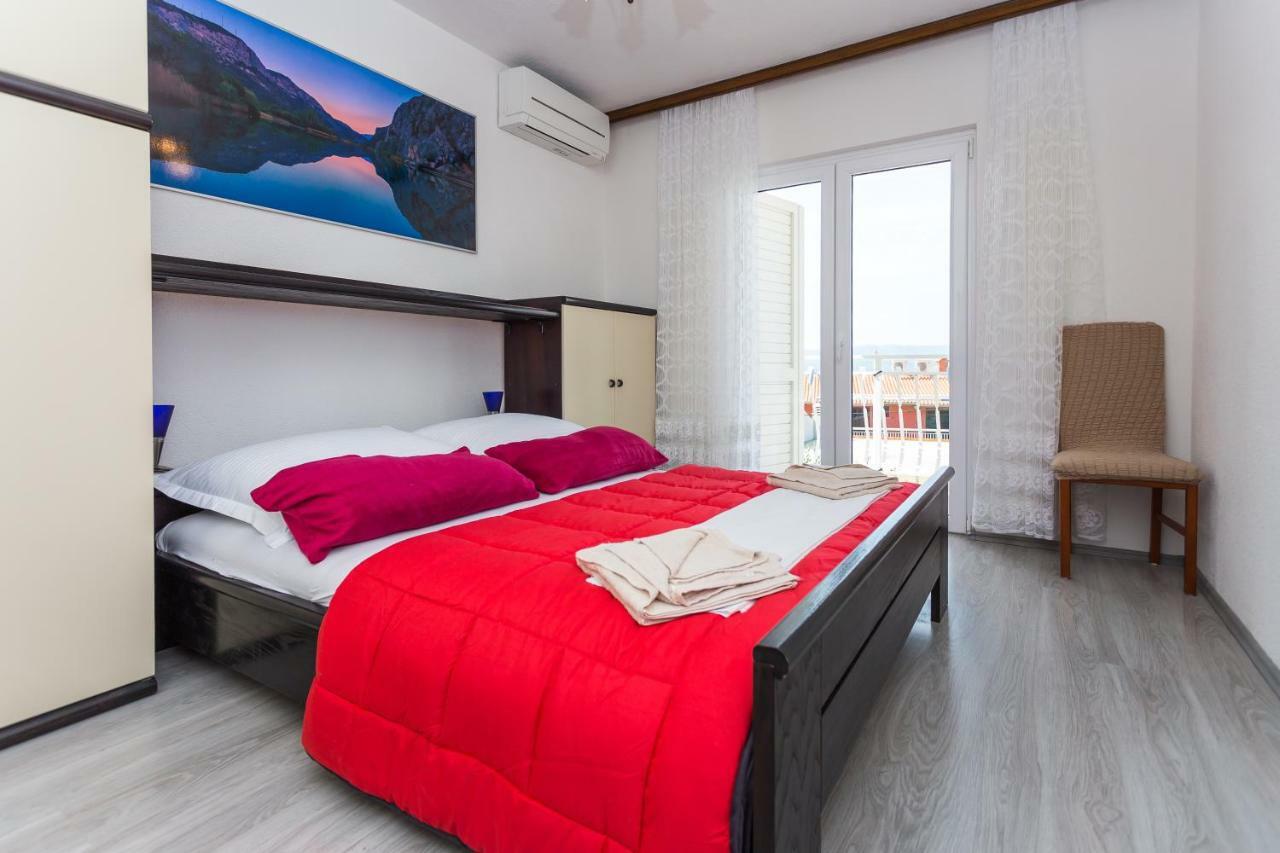 Apartments Iva Brstilo Омиш Экстерьер фото