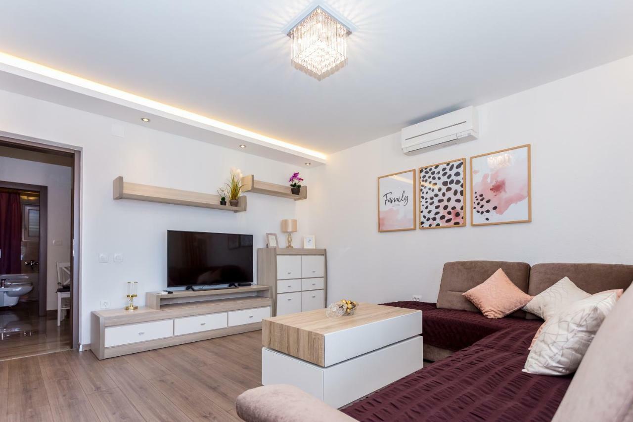 Apartments Iva Brstilo Омиш Экстерьер фото